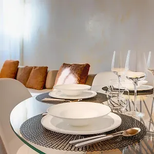 1881-luxury-suites.hotelinveneto.com/